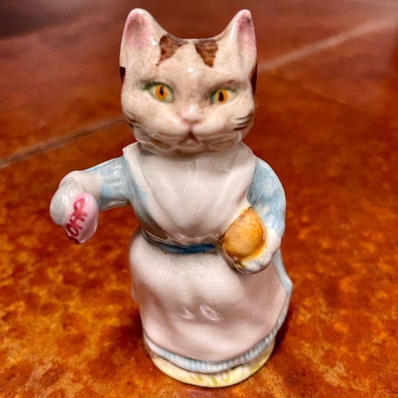 Beatrix Potter “Tabitha Twitchett” Figurine Beswick England 1961